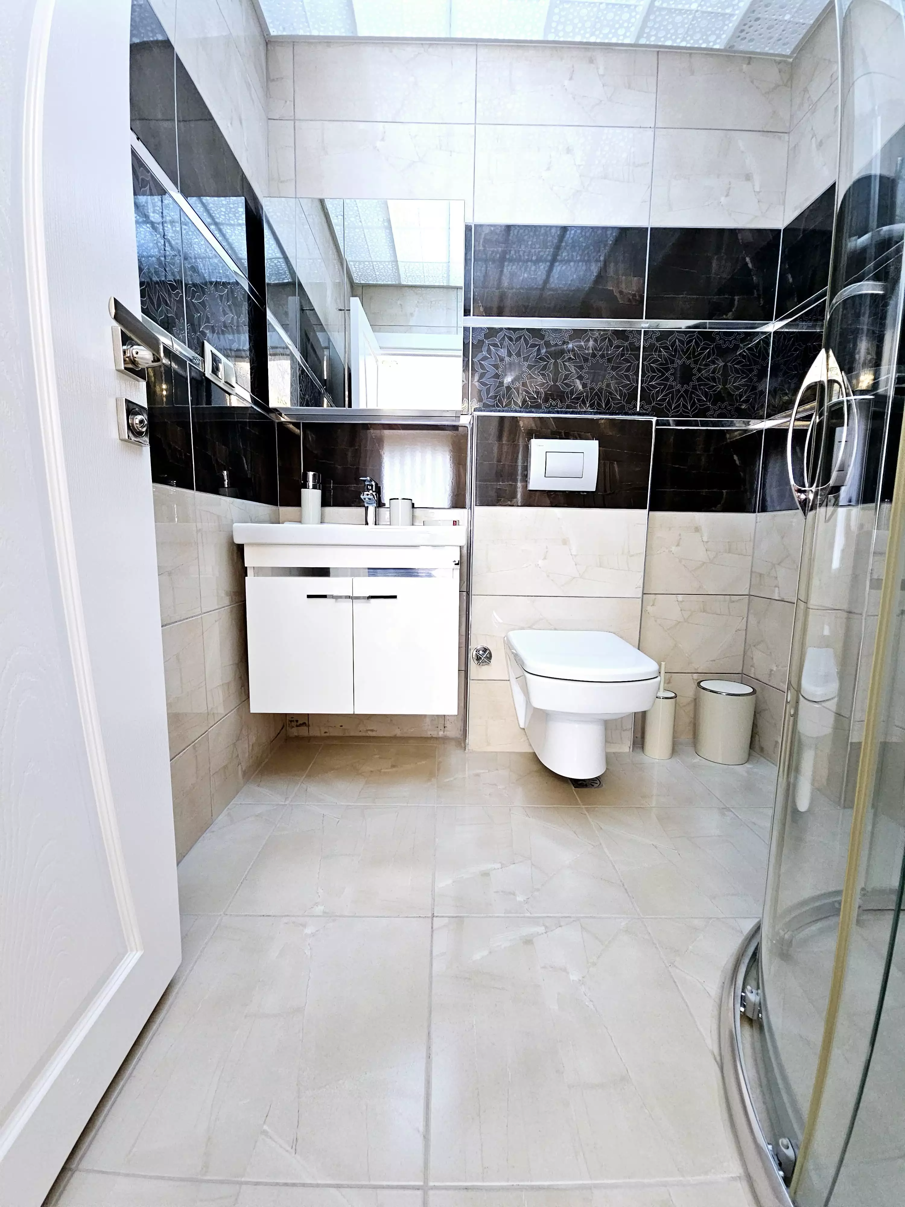 Flat 135m² in Turkey, Mahmutlar. Priced at 163000€ rent photo-25