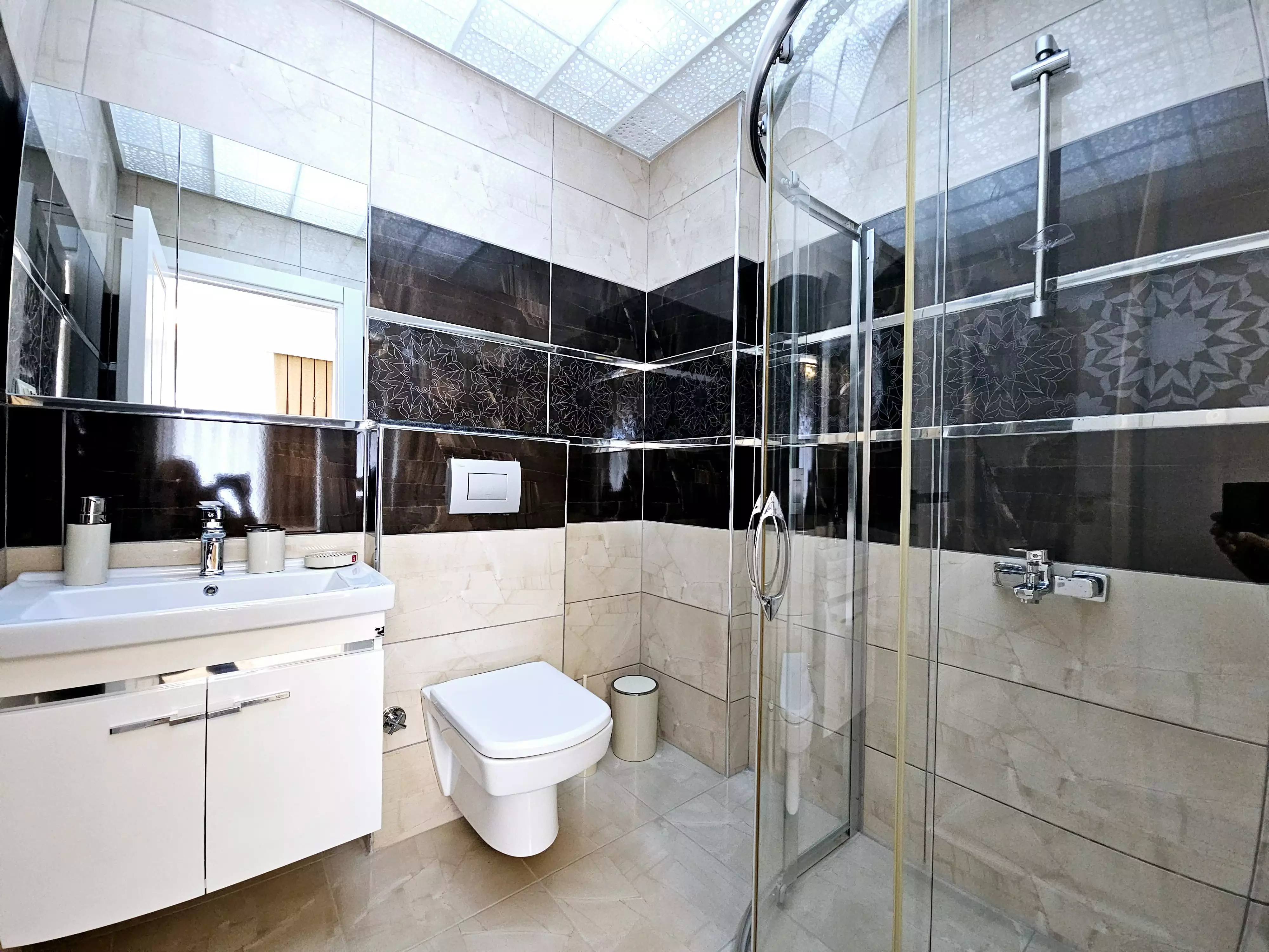 Flat 135m² in Turkey, Mahmutlar. Priced at 163000€ rent photo-26