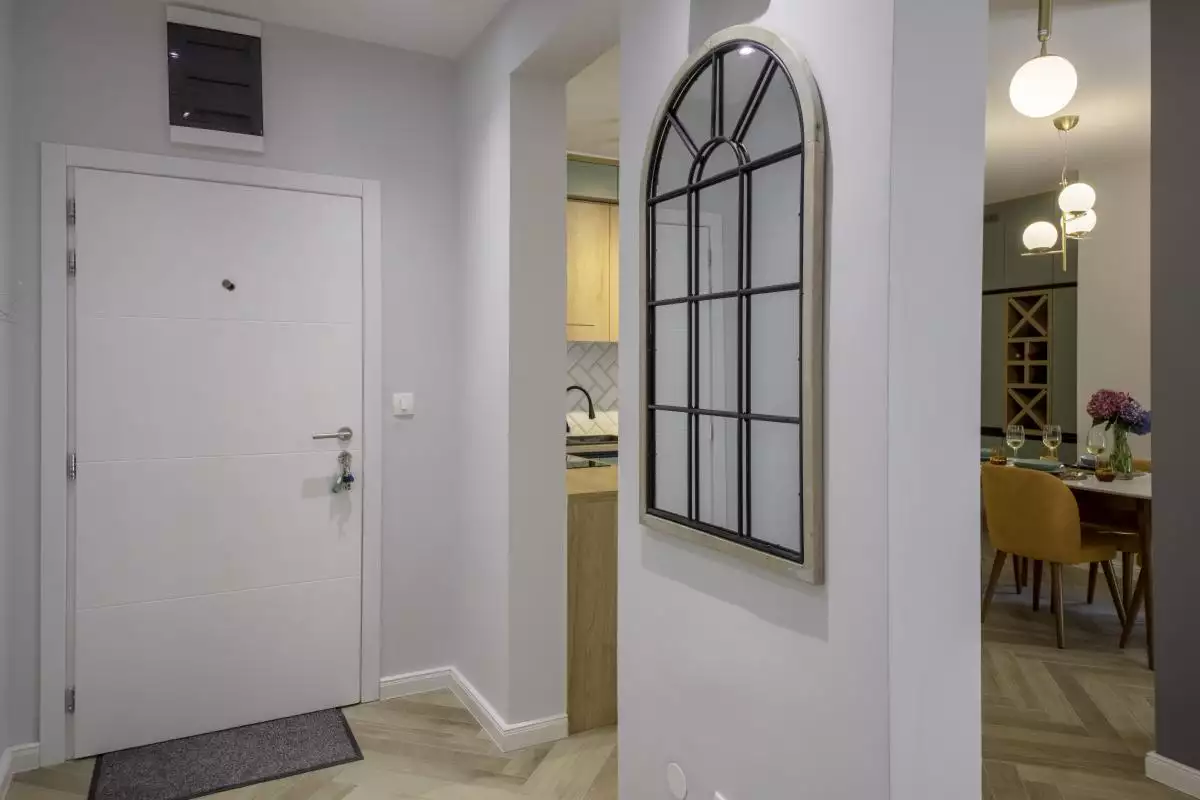 Flat 80m² in Montenegro, Risan. Priced at 250000€ rent photo-4