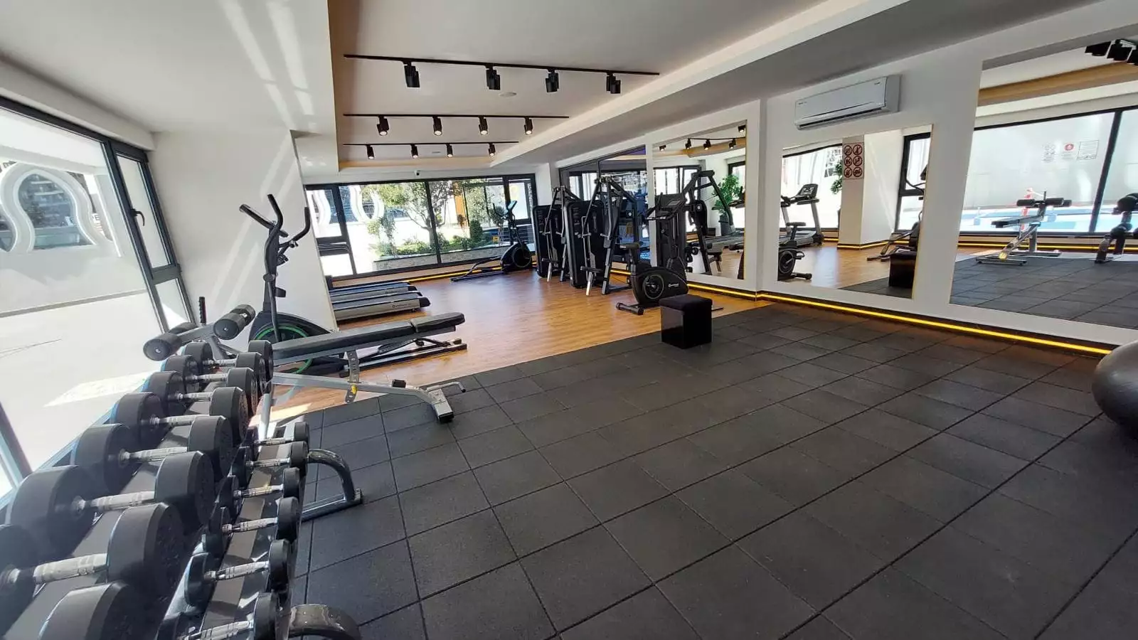 Flat 55m² in Turkey, Mahmutlar. Priced at 104500€ rent photo-16