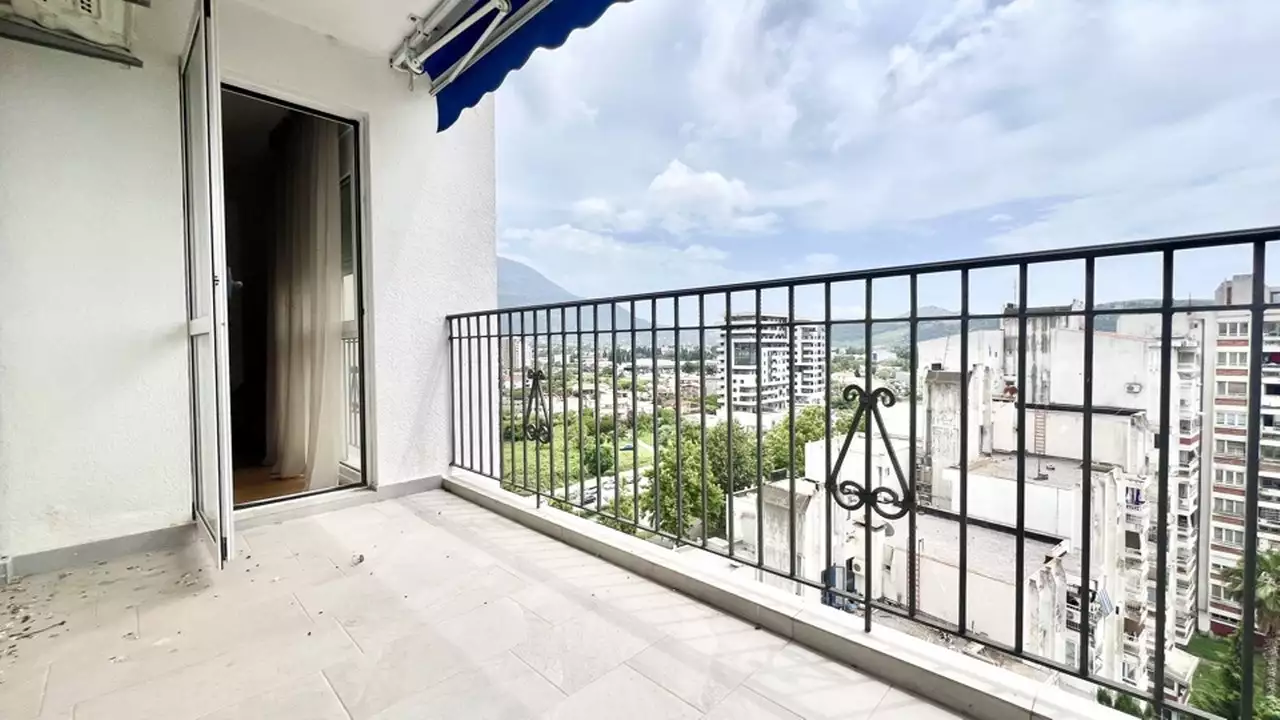 Flat 90m² in Montenegro, Bar. Priced at 210000€ rent photo-14