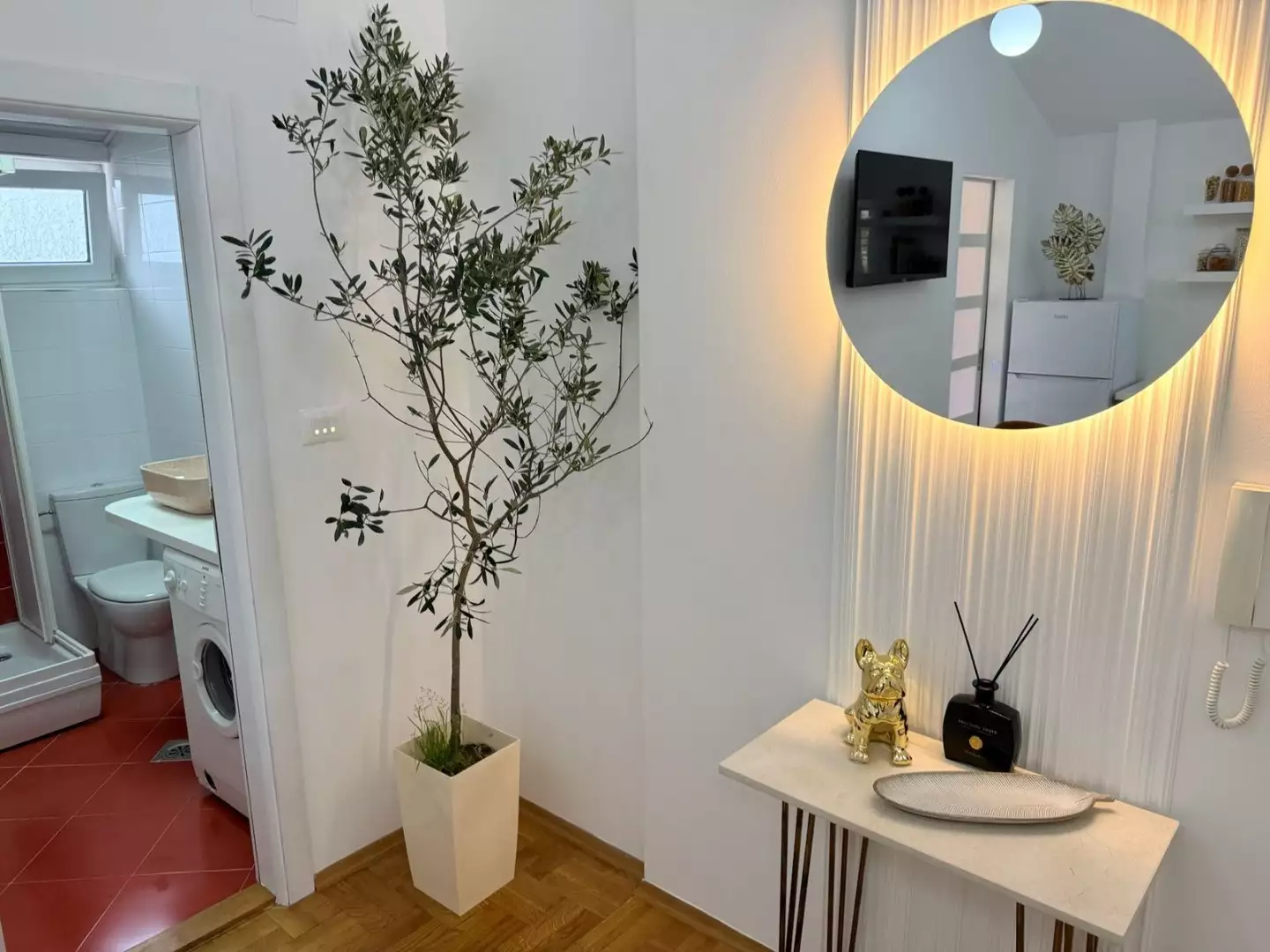Flat 30m² in Montenegro, Petrovac. Priced at 100000€ rent photo-14