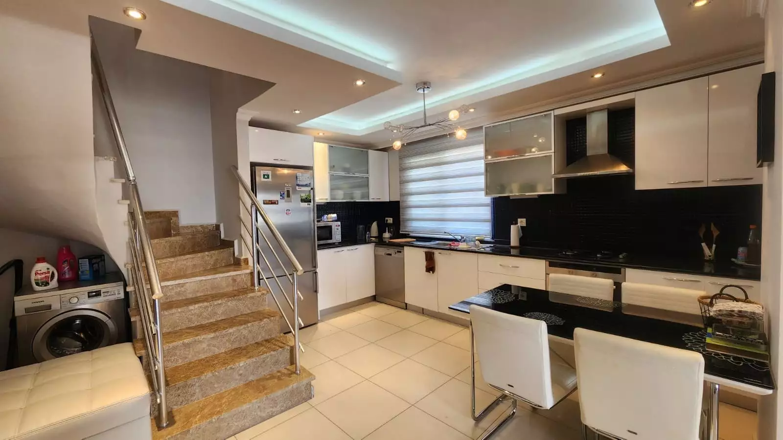 Penthouse 138m² in Turkey, Avsallar. Priced at 132000€ rent photo-2