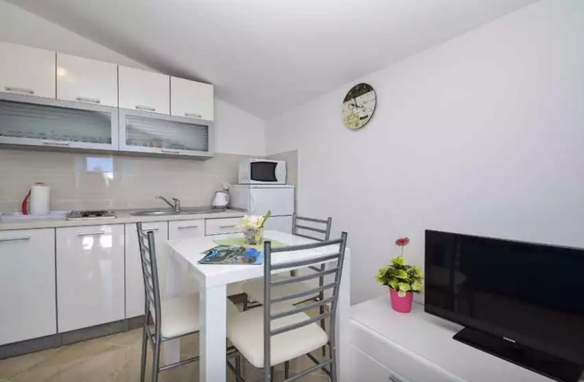 Hotels 298m² in Croatia, Sibenik. Priced at 1000000€ rent photo-10