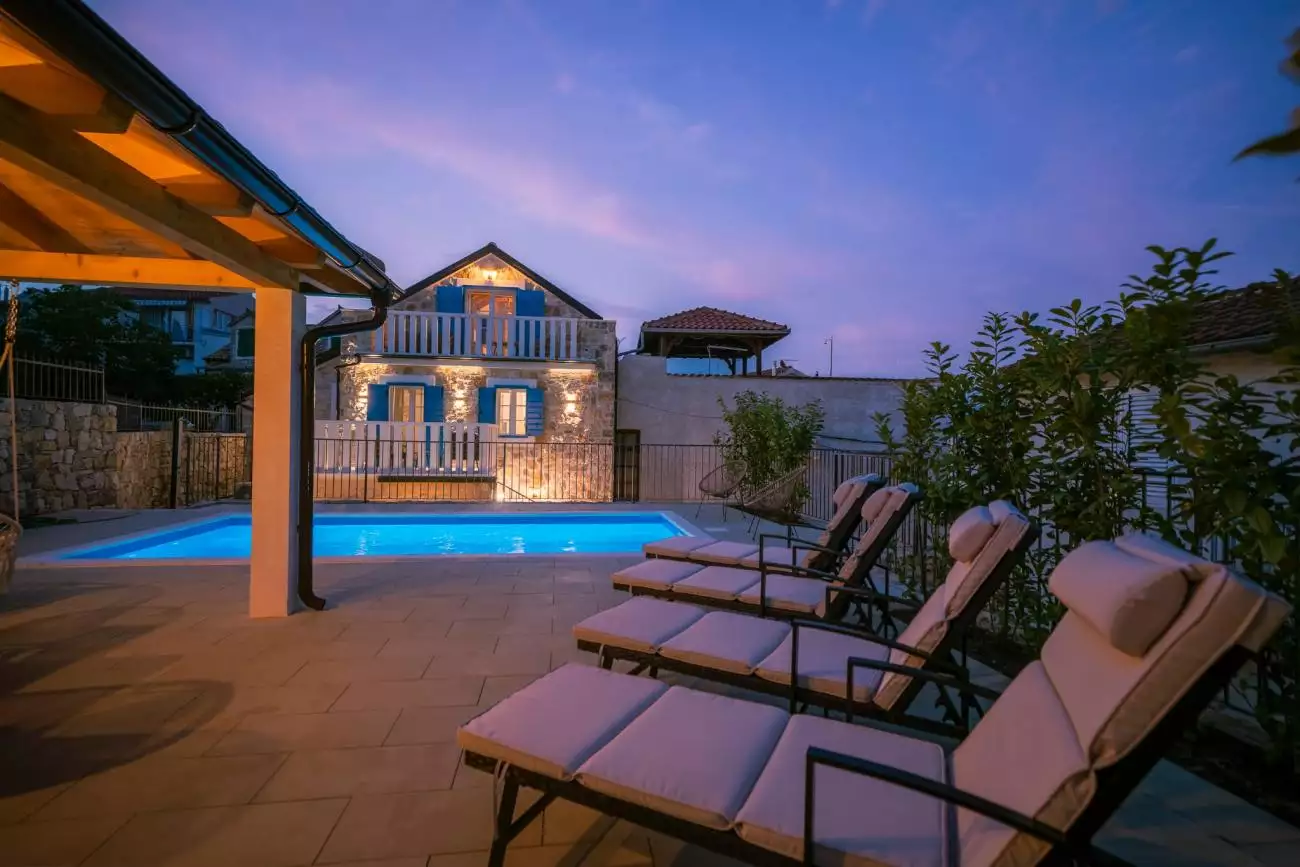 Villa 175m² in Croatia, Tribunj. Priced at 1249000€ rent photo-5