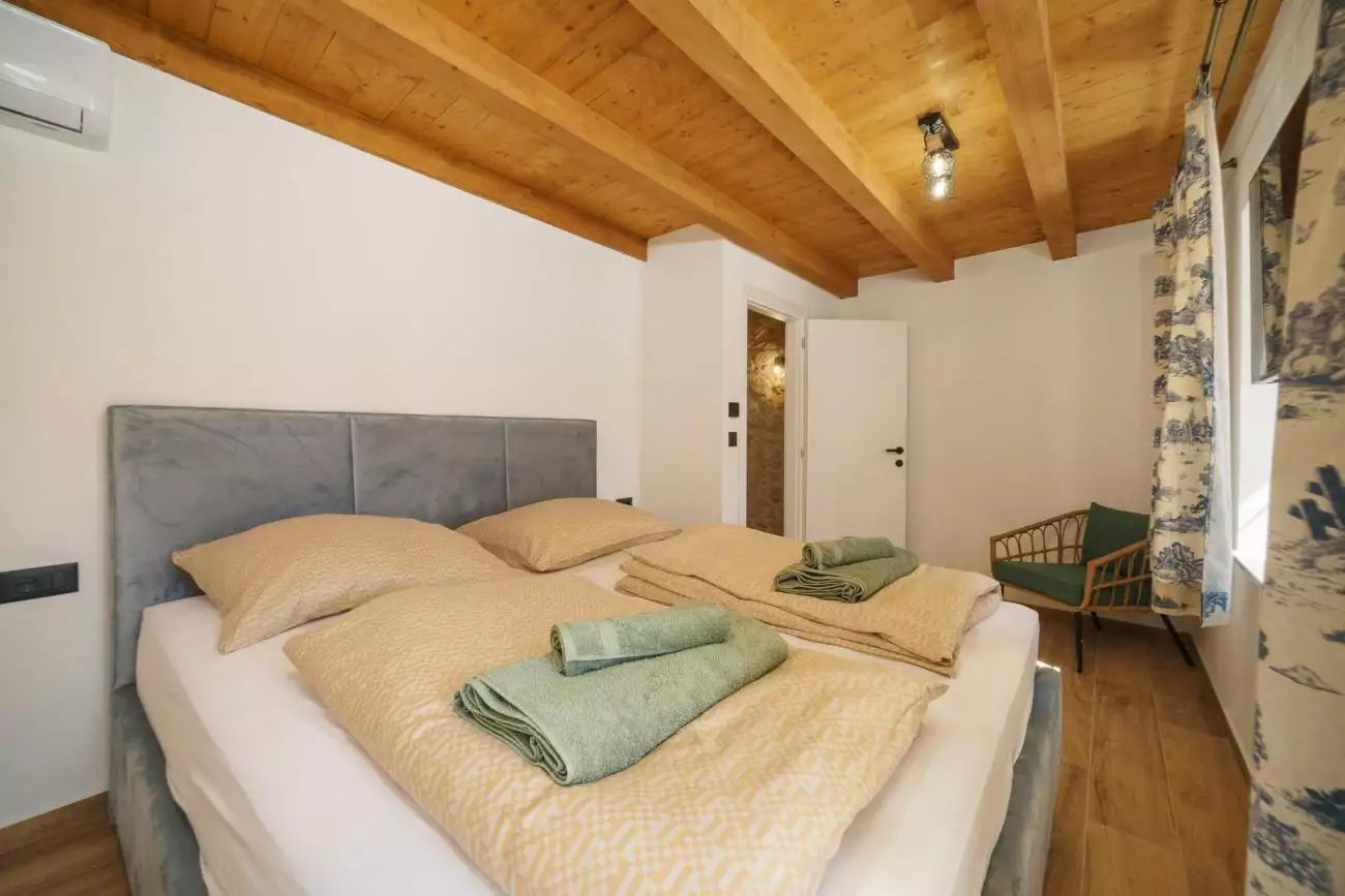 Villa 175m² in Croatia, Tribunj. Priced at 1249000€ rent photo-23