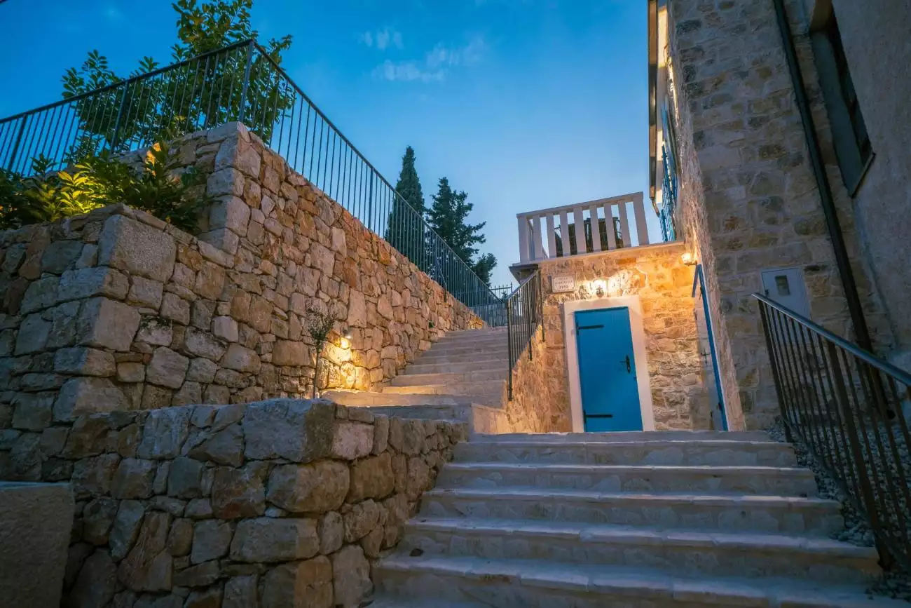 Villa 175m² in Croatia, Tribunj. Priced at 1249000€ rent photo-24