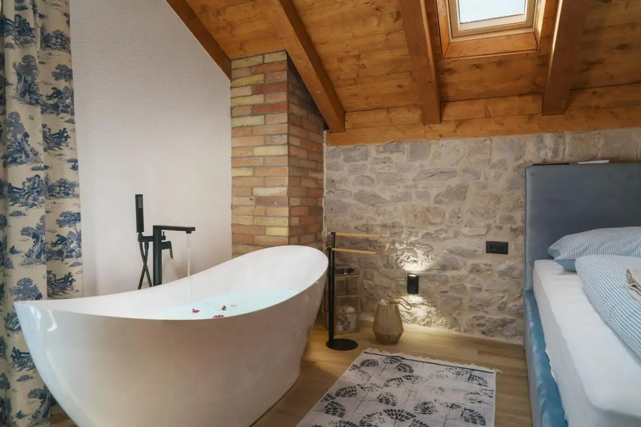 Villa 175m² in Croatia, Tribunj. Priced at 1249000€ rent photo-24