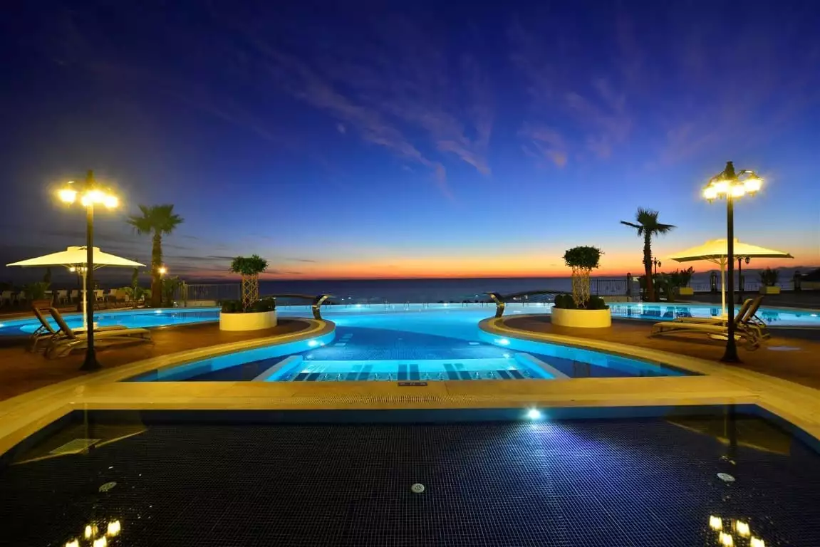 Flat 40m² in Turkey, Konakli. Priced at 99000€ rent photo-20