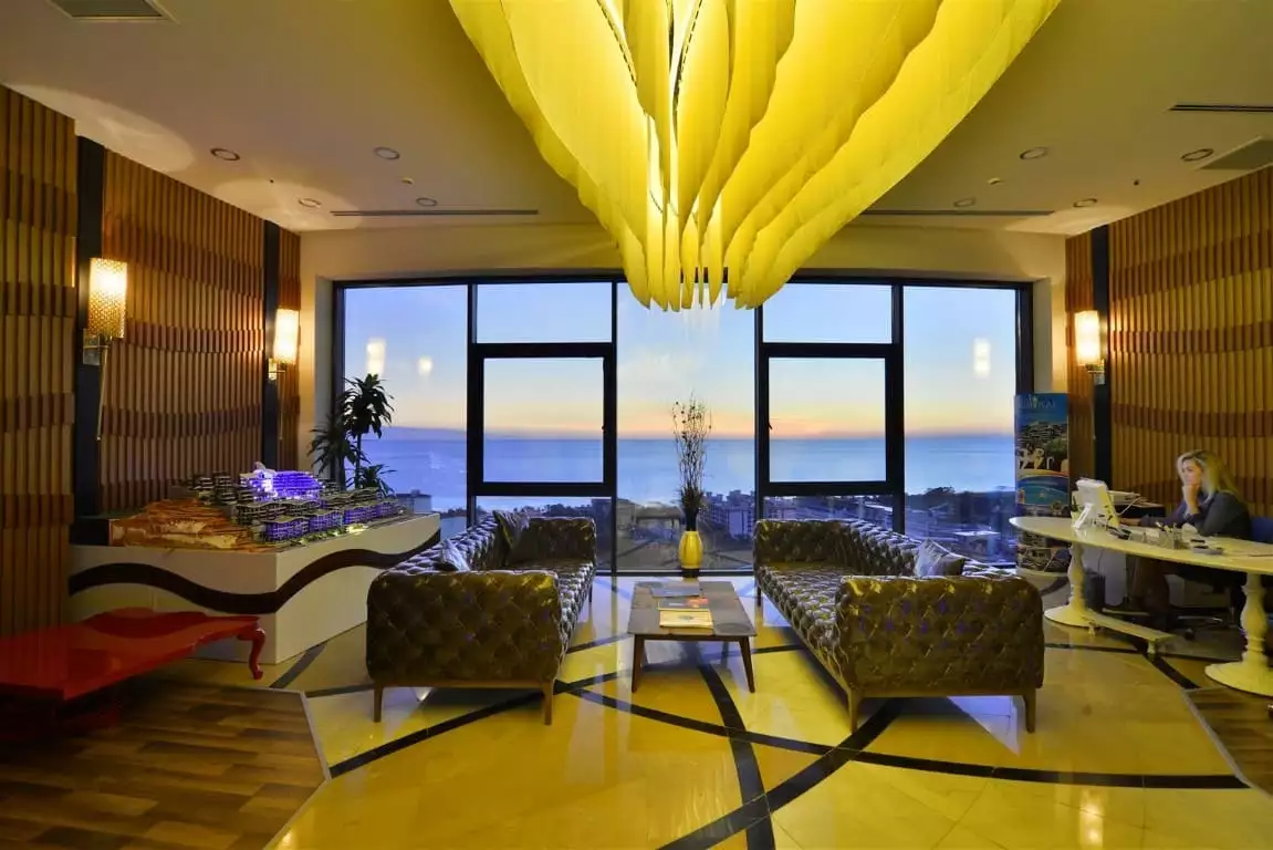 Flat 40m² in Turkey, Konakli. Priced at 99000€ rent photo-25