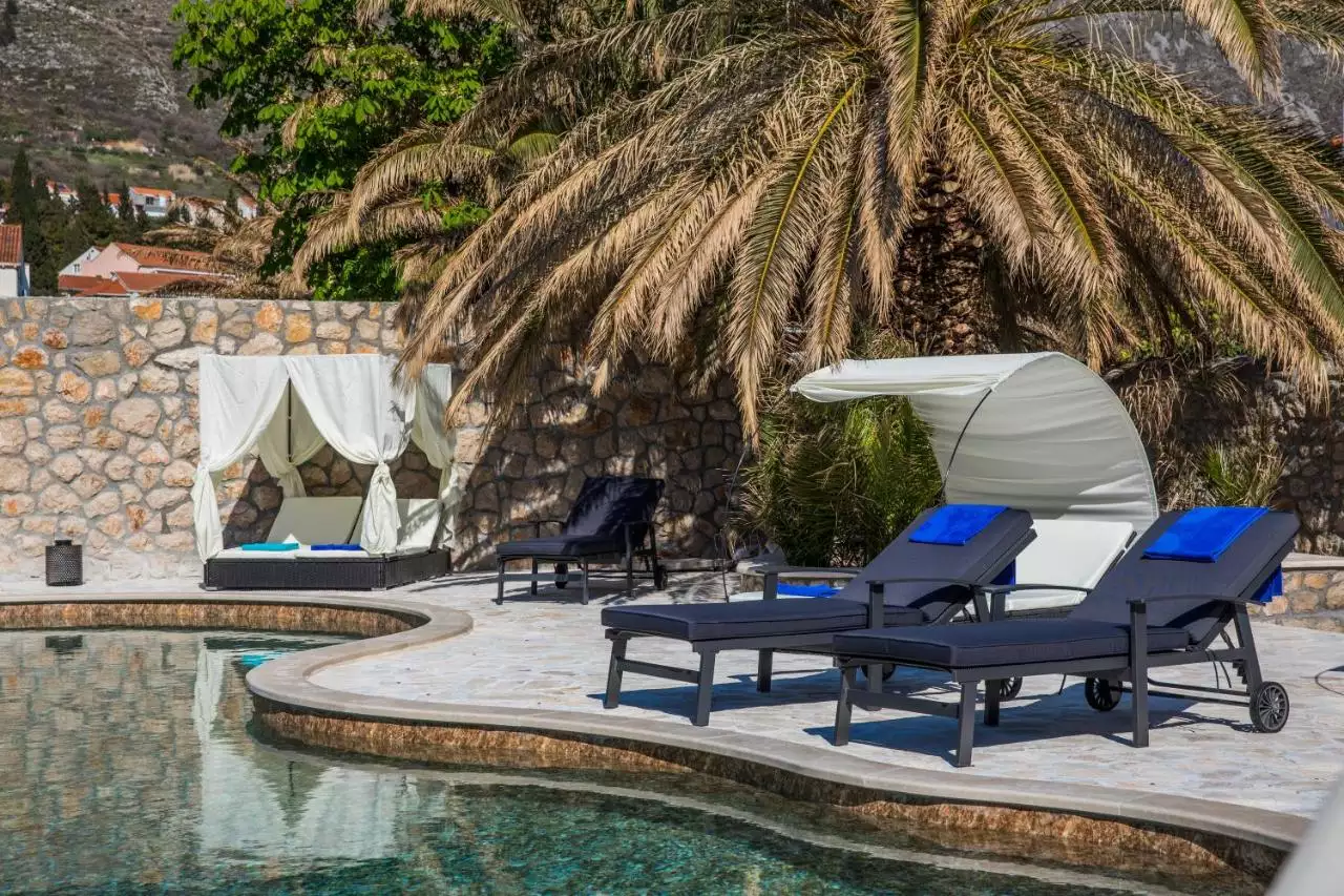 Villa 1050m² in Croatia, Dubrovnik. Priced at 2950000€ rent photo-3