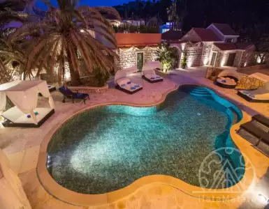 Buy in Croatia for 2950000€