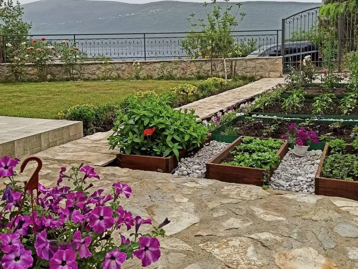 House 100m² in Montenegro, Herceg Novi. Priced at 360000€ rent photo-5