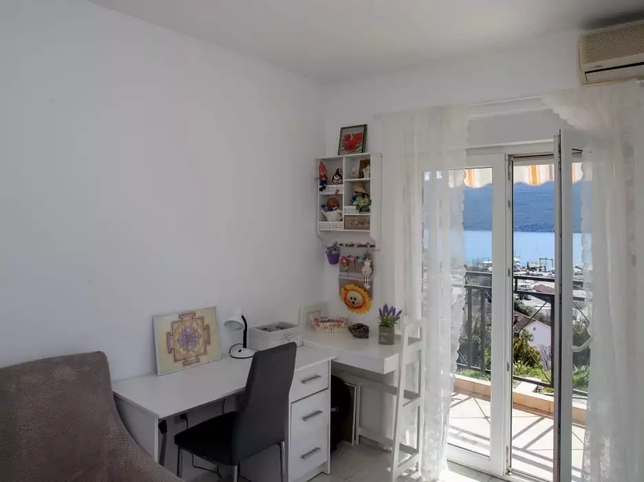 House 100m² in Montenegro, Herceg Novi. Priced at 360000€ rent photo-9