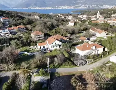 Buy in Montenegro for 440000€