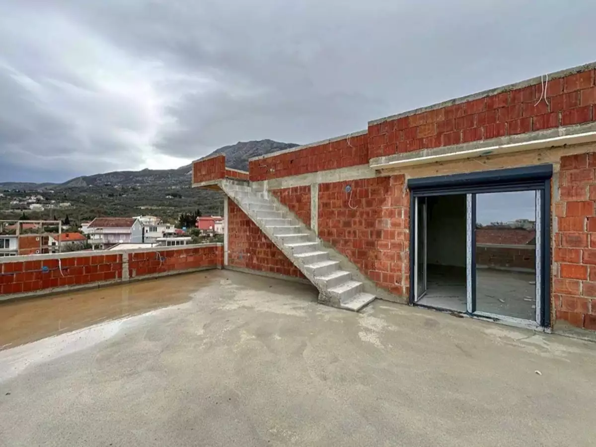 House 290m² in Montenegro, Dobra Voda. Priced at 305000€ rent photo-5