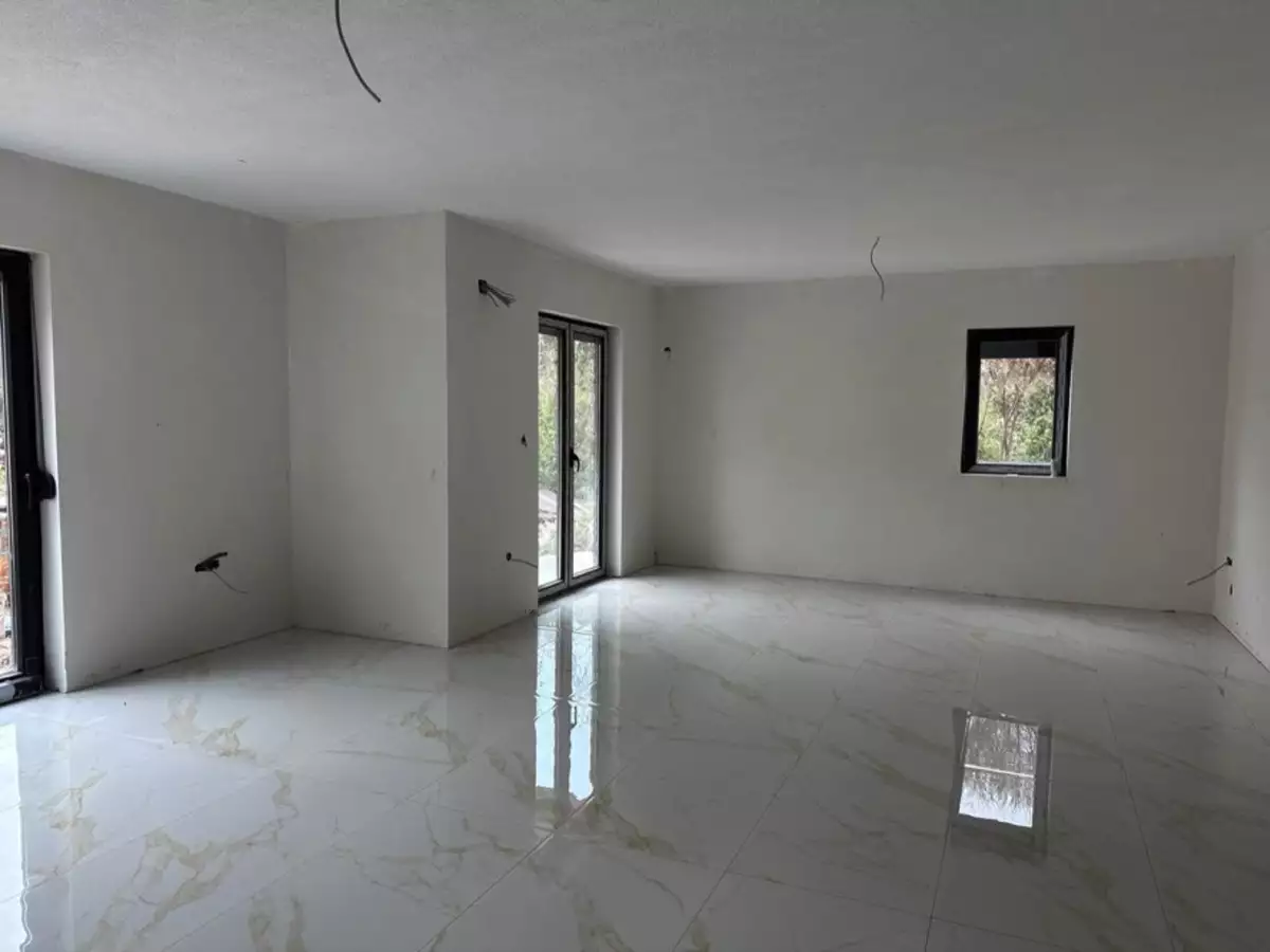 House 290m² in Montenegro, Dobra Voda. Priced at 305000€ rent photo-13