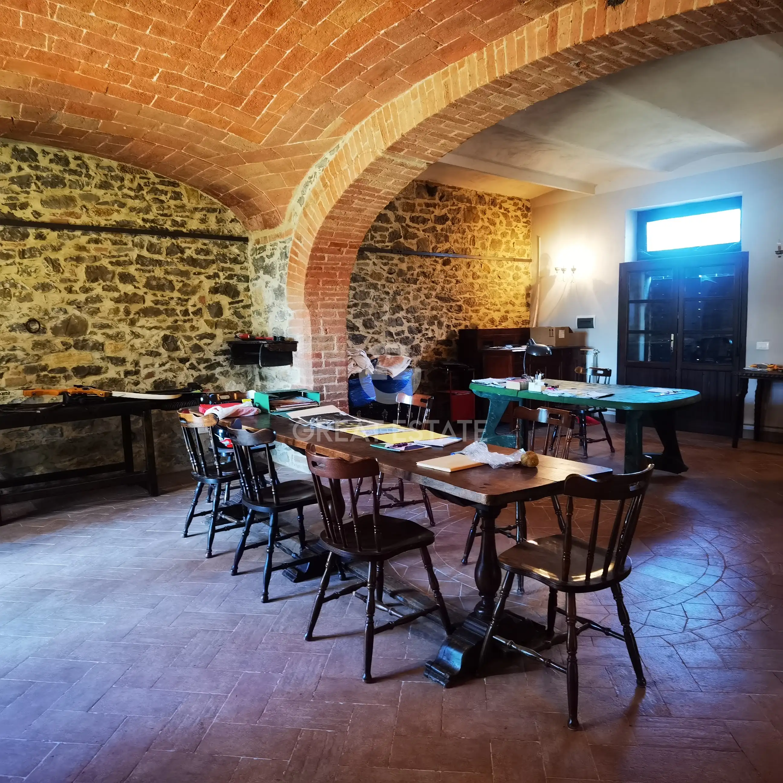 House 423m² in Italy, Perugia. Priced at 490000€ rent photo-15