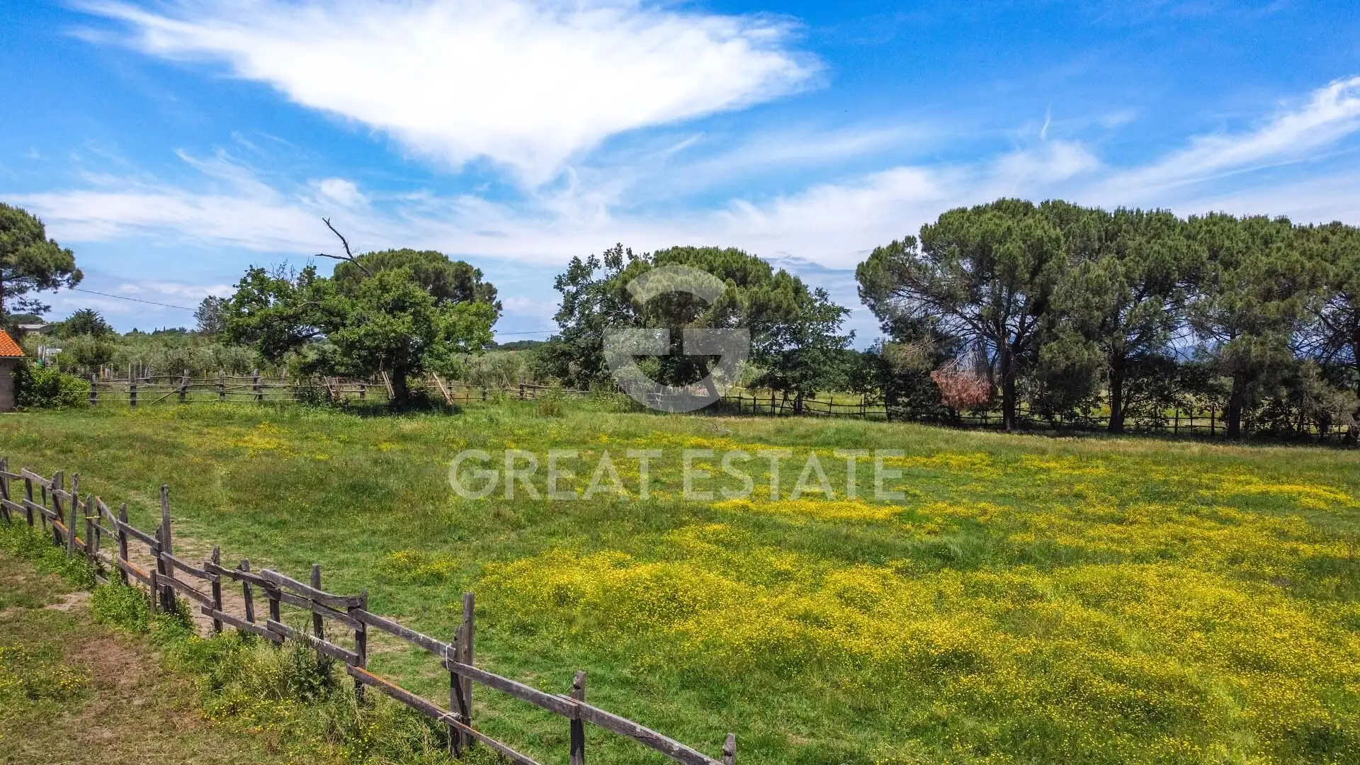 House 423m² in Italy, Perugia. Priced at 490000€ rent photo-9
