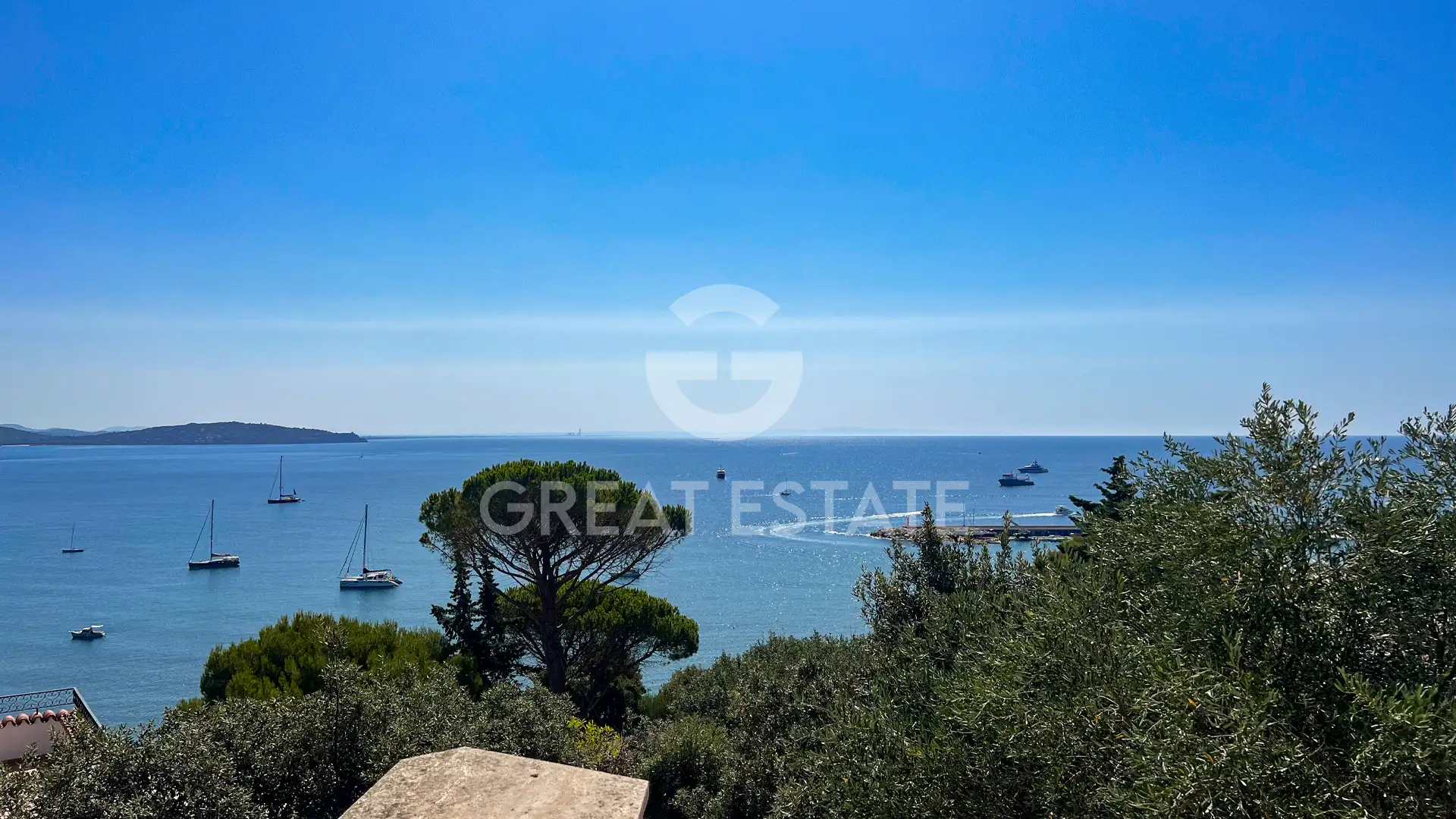 Villa 625m² in Italy, Grosseto. Priced at 3000000€ rent photo-2