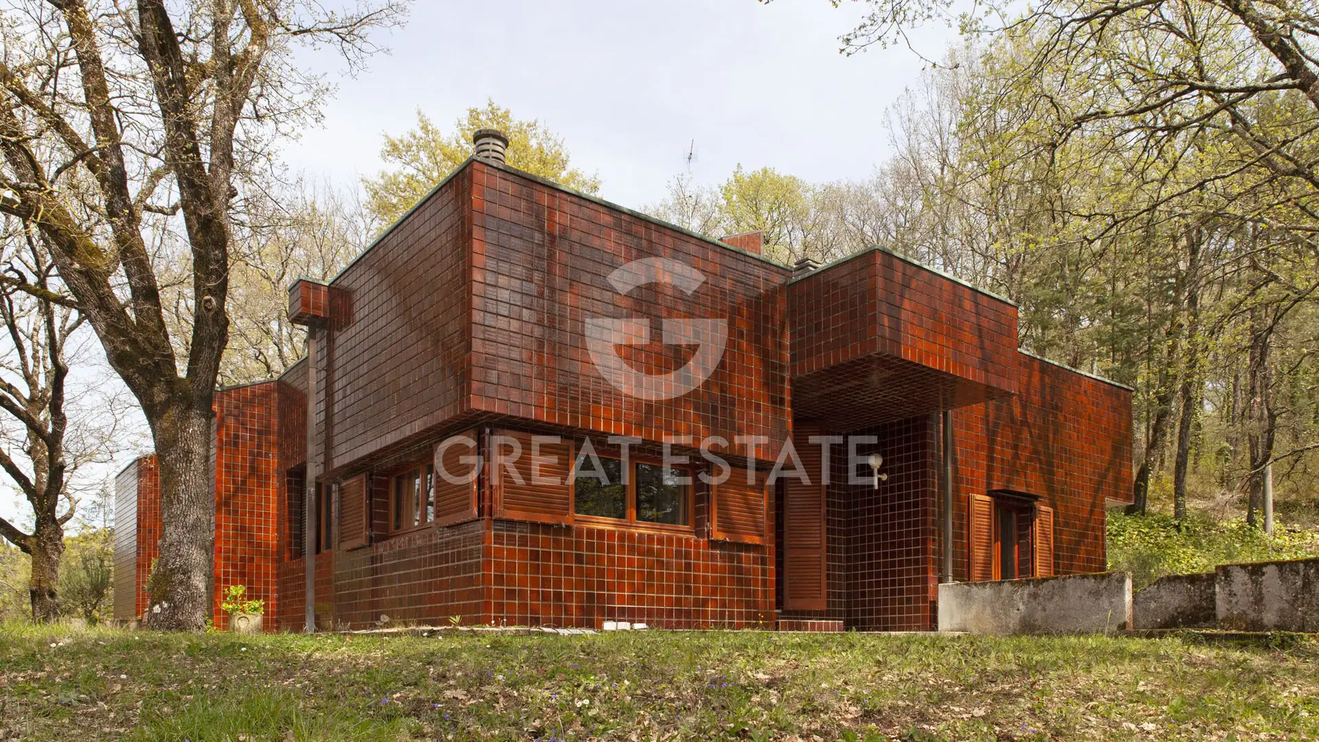 House 439m² in Italy, Arezzo. Priced at 450000€ rent photo-2