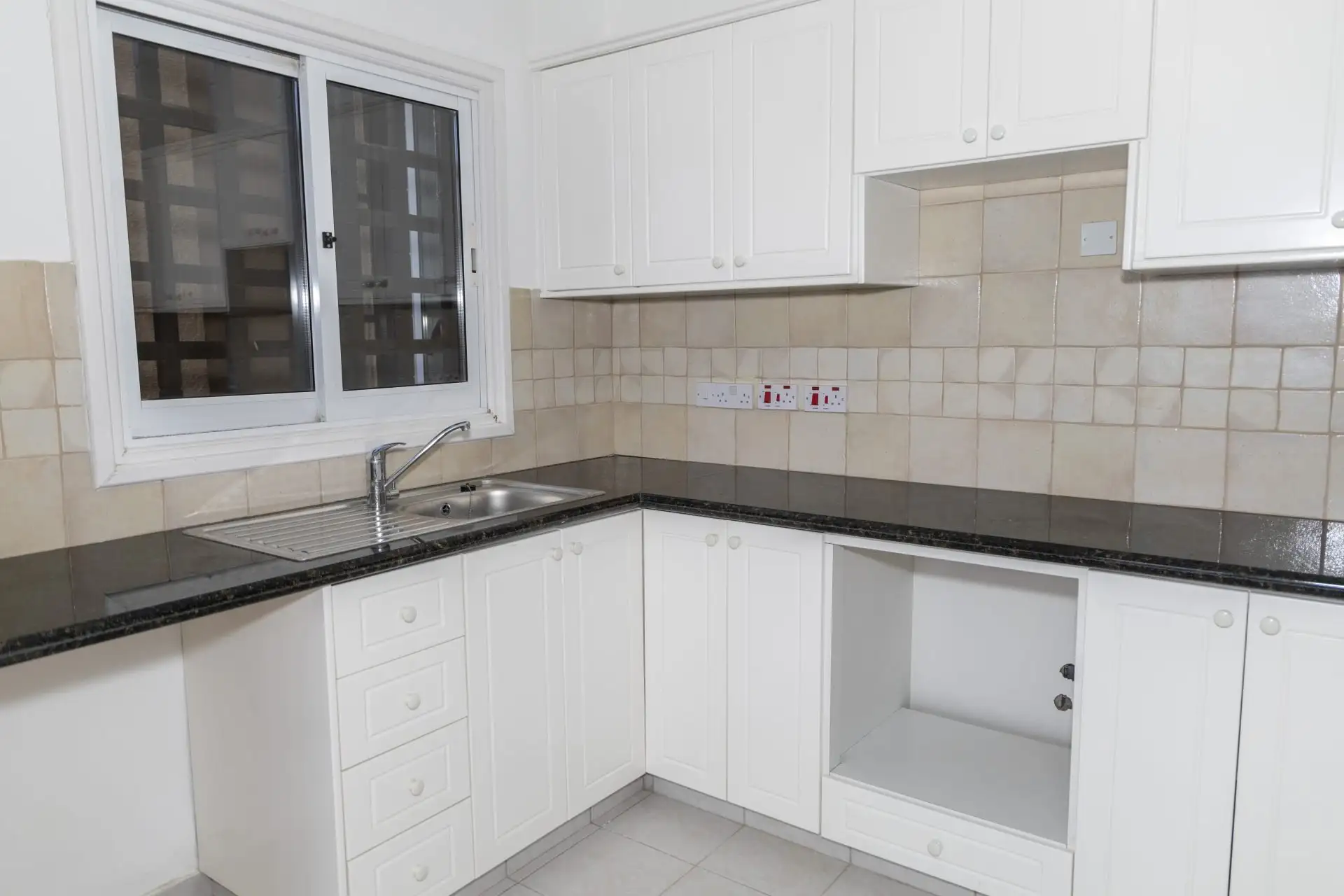 Villa 60m² in Cyprus, Tsada. Priced at 428500€ rent photo-10