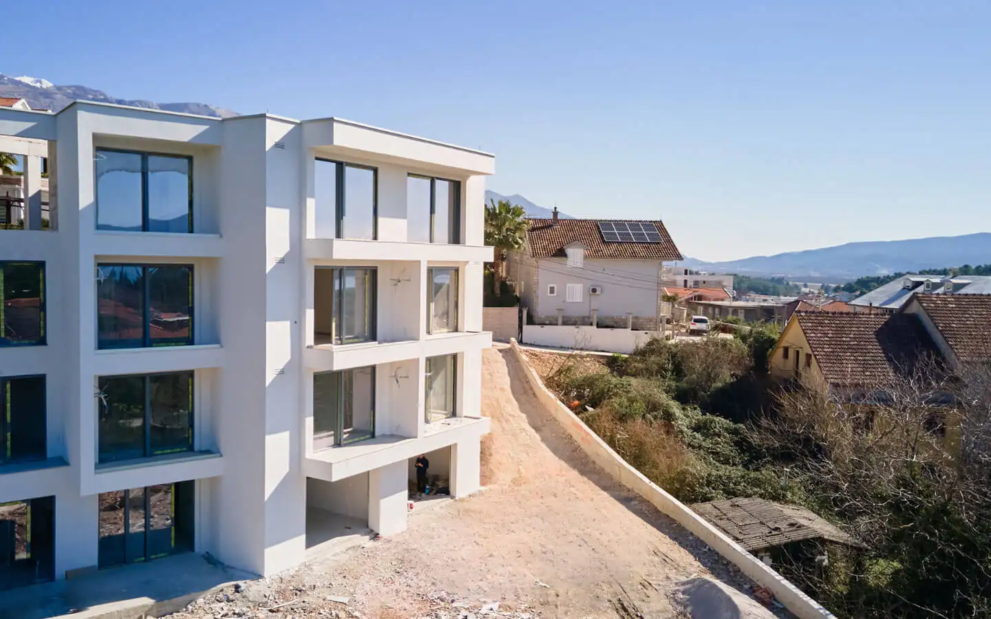 Flat 76m² in Montenegro, Tivat. Priced at 227600€ rent photo-3