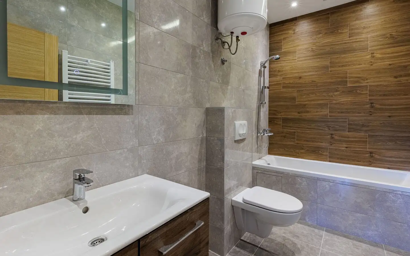 Villa 200m² in Montenegro, Tivat. Priced at 530000€ rent photo-22