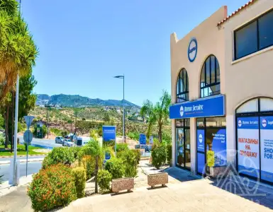 Buy in Cyprus for 699000€