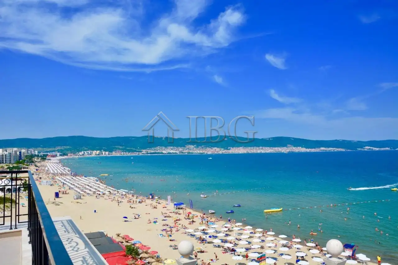 Flat 55m² in Bulgaria, Sunny Beach. Priced at 147500€ rent photo-1