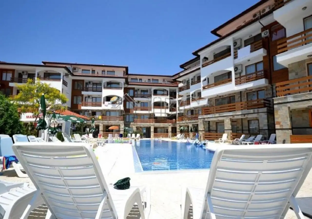 Flat 70m² in Bulgaria, Elenite. Priced at 94990€ rent photo-5