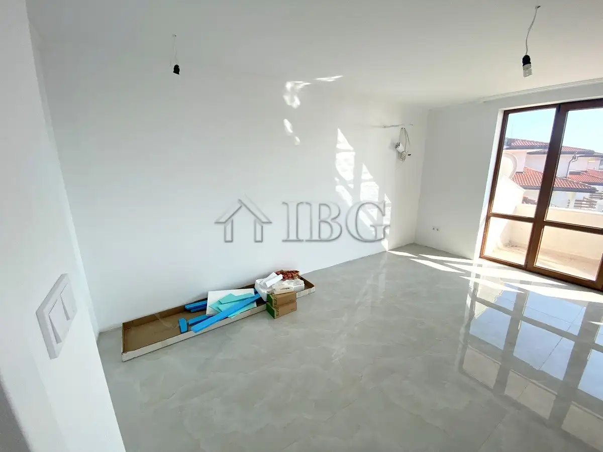 Flat 70m² in Bulgaria, Elenite. Priced at 94990€ rent photo-6