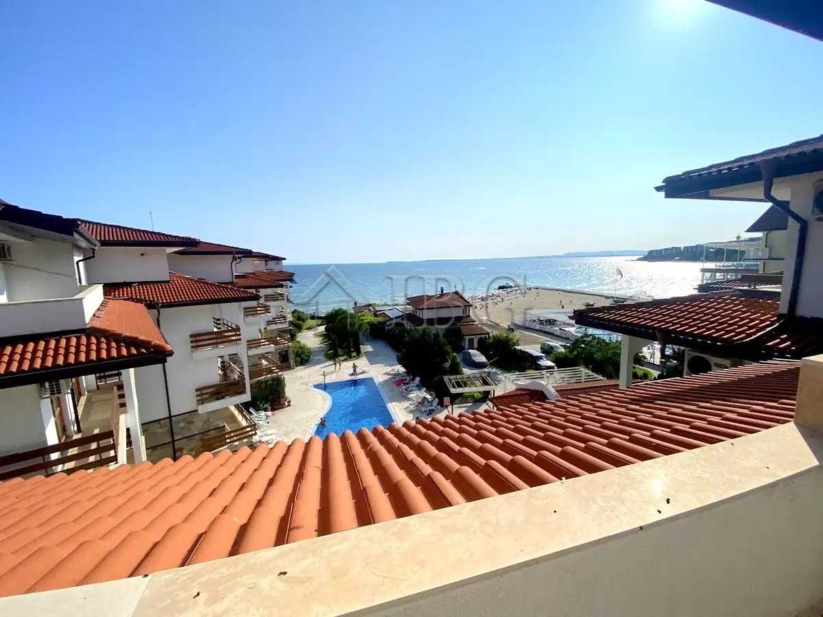 Flat 70m² in Bulgaria, Elenite. Priced at 94990€ rent photo-9