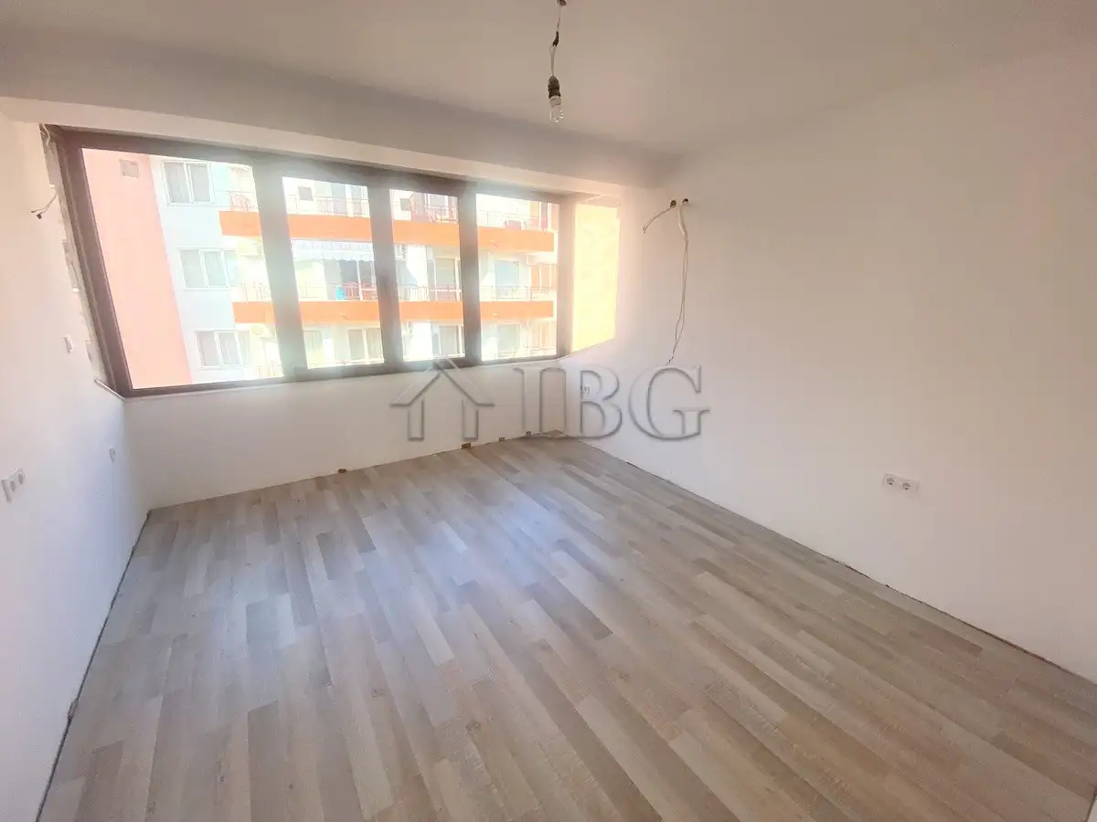 Flat 70m² in Bulgaria, Elenite. Priced at 94990€ rent photo-17