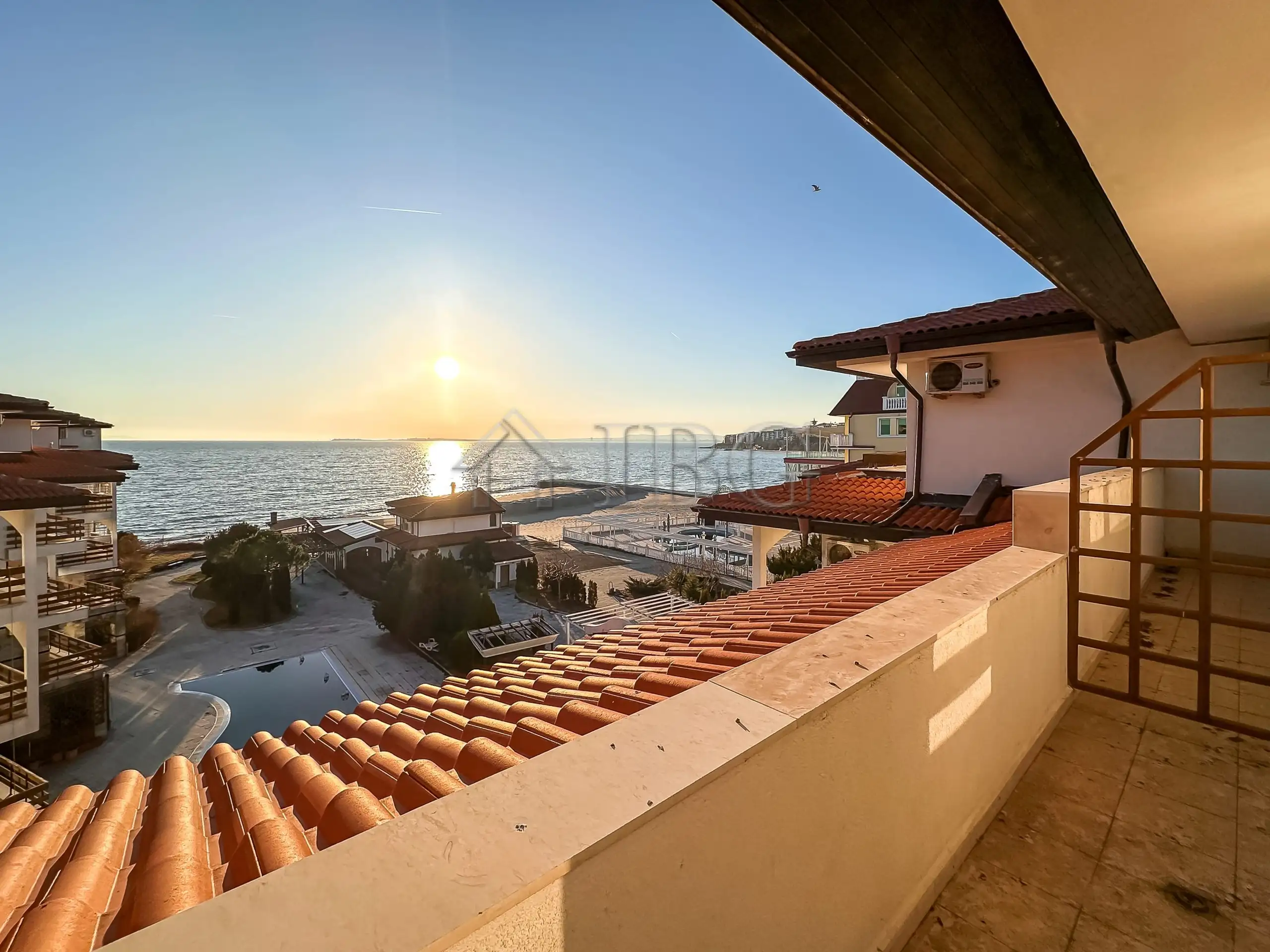 Flat 70m² in Bulgaria, Elenite. Priced at 89900€ rent photo-1