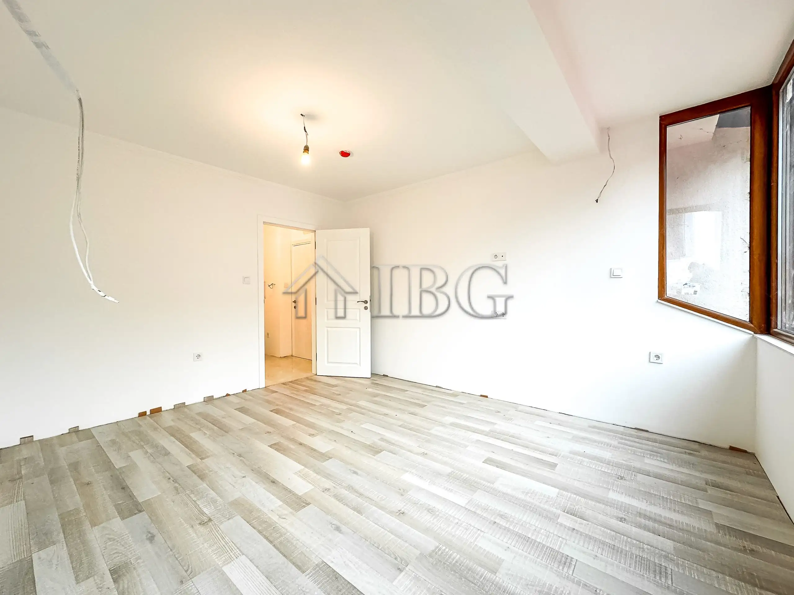 Flat 70m² in Bulgaria, Elenite. Priced at 89900€ rent photo-14