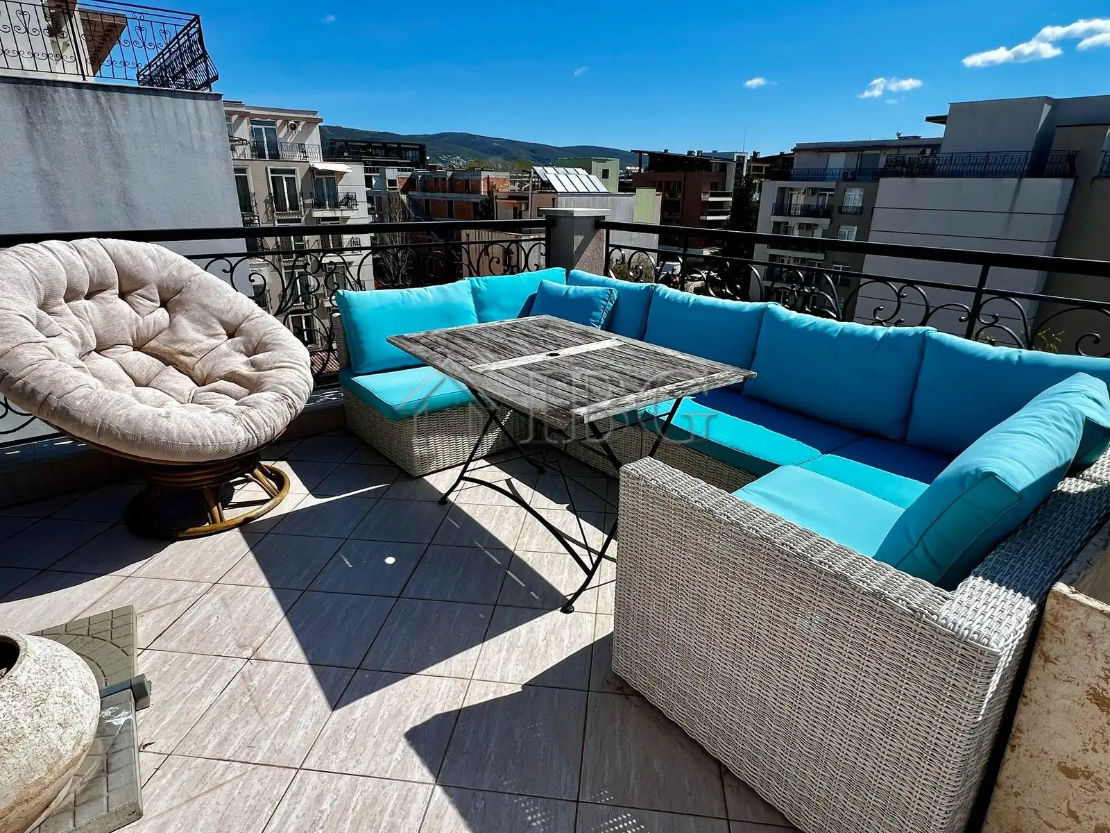 Flat 91m² in Bulgaria, Sunny Beach. Priced at 129000€ rent photo-2
