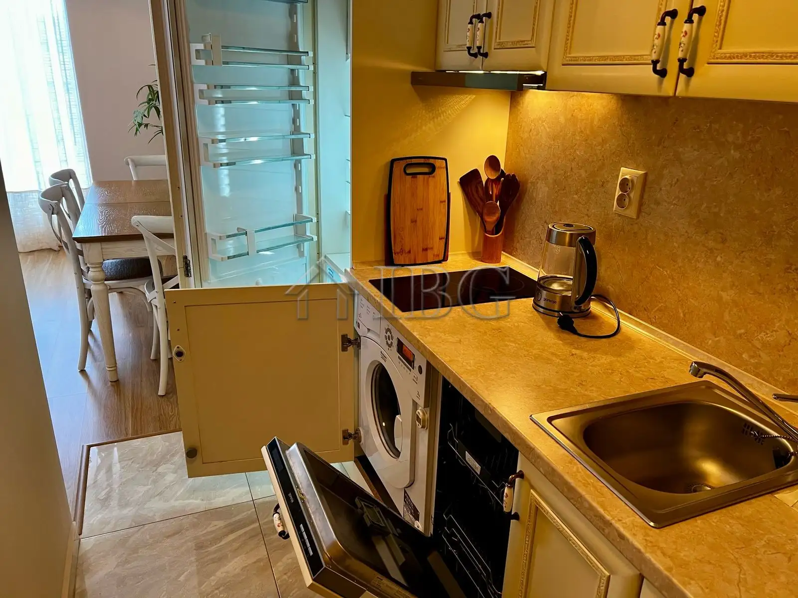 Flat 91m² in Bulgaria, Sunny Beach. Priced at 129000€ rent photo-6