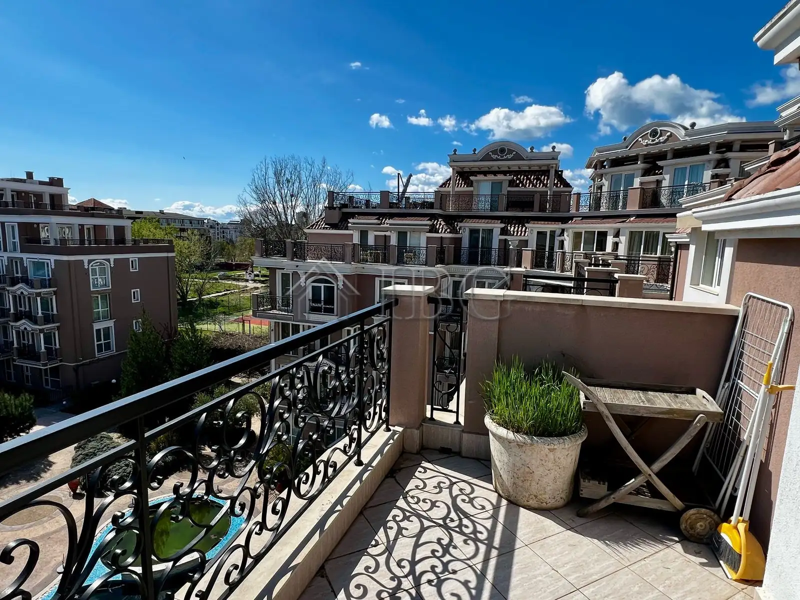 Flat 91m² in Bulgaria, Sunny Beach. Priced at 129000€ rent photo-14