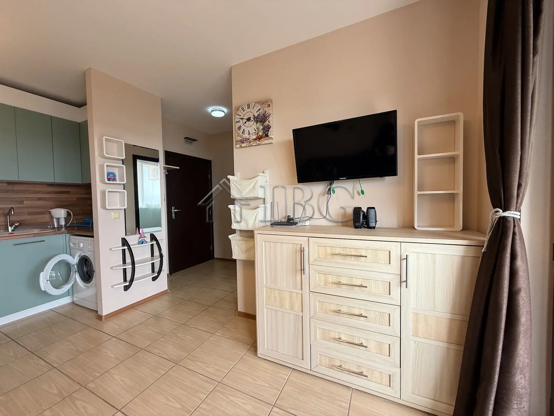 Flat 61m² in Bulgaria, Nessebar. Priced at 77900€ rent photo-6