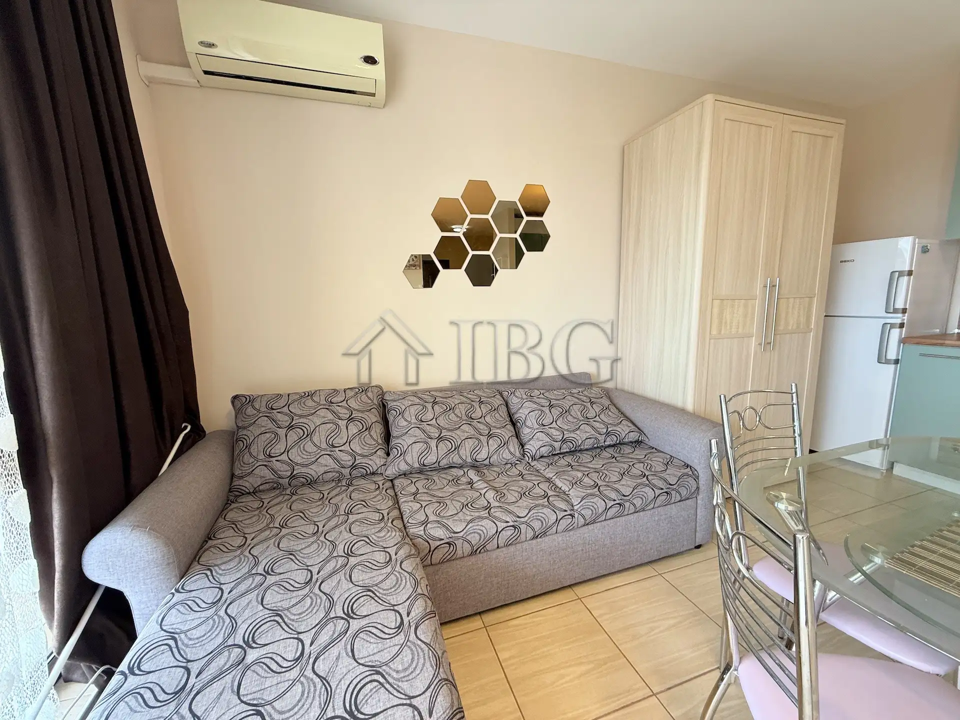 Flat 61m² in Bulgaria, Nessebar. Priced at 77900€ rent photo-10