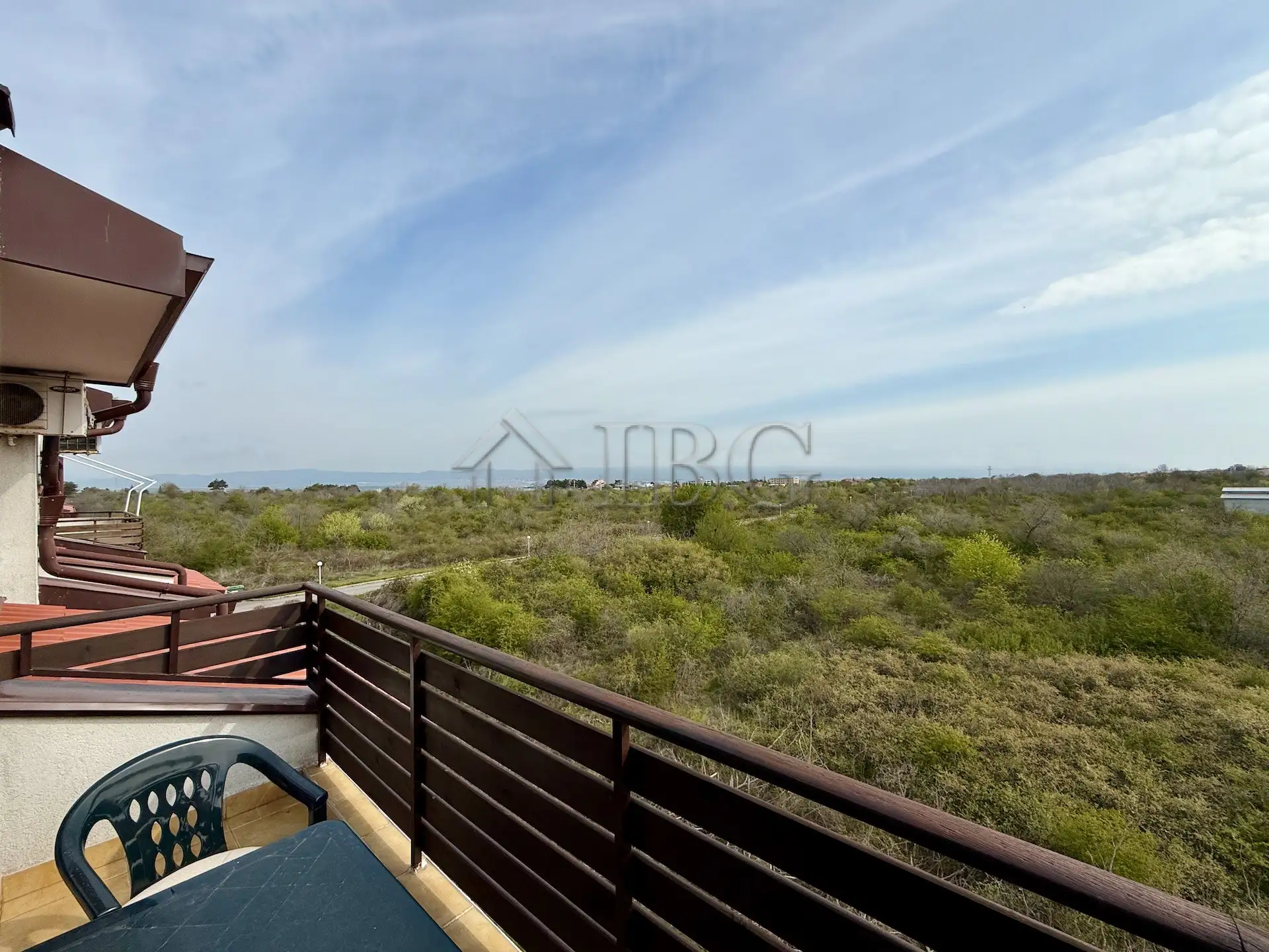 Flat 61m² in Bulgaria, Nessebar. Priced at 77900€ rent photo-13