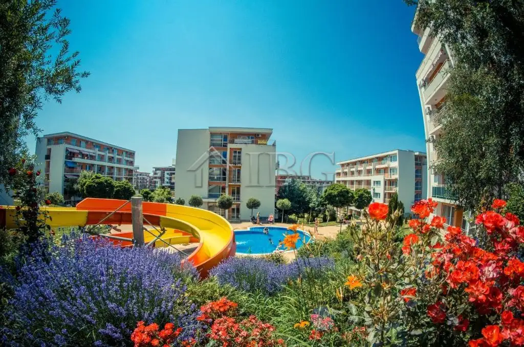 Flat 83m² in Bulgaria, Sveti Vlas. Priced at 87000€ rent photo-3
