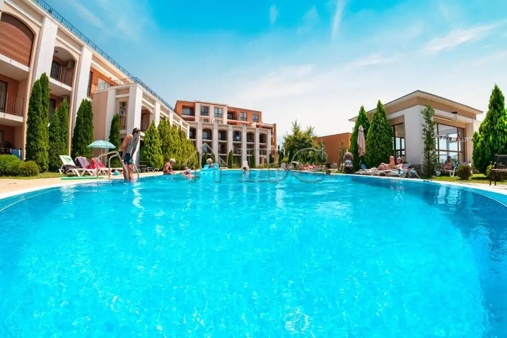 Flat 83m² in Bulgaria, Sveti Vlas. Priced at 87000€ rent photo-4