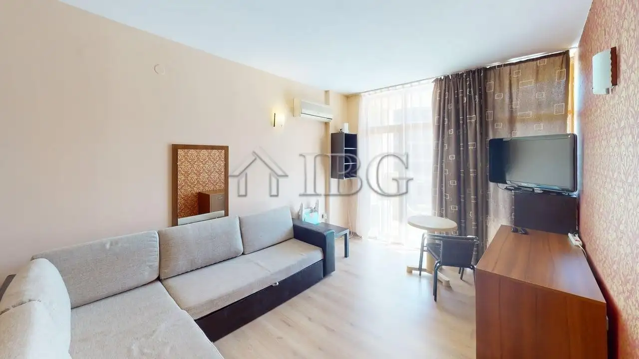 Flat 67m² in Bulgaria, Sunny Beach. Priced at 75000€ rent photo-4