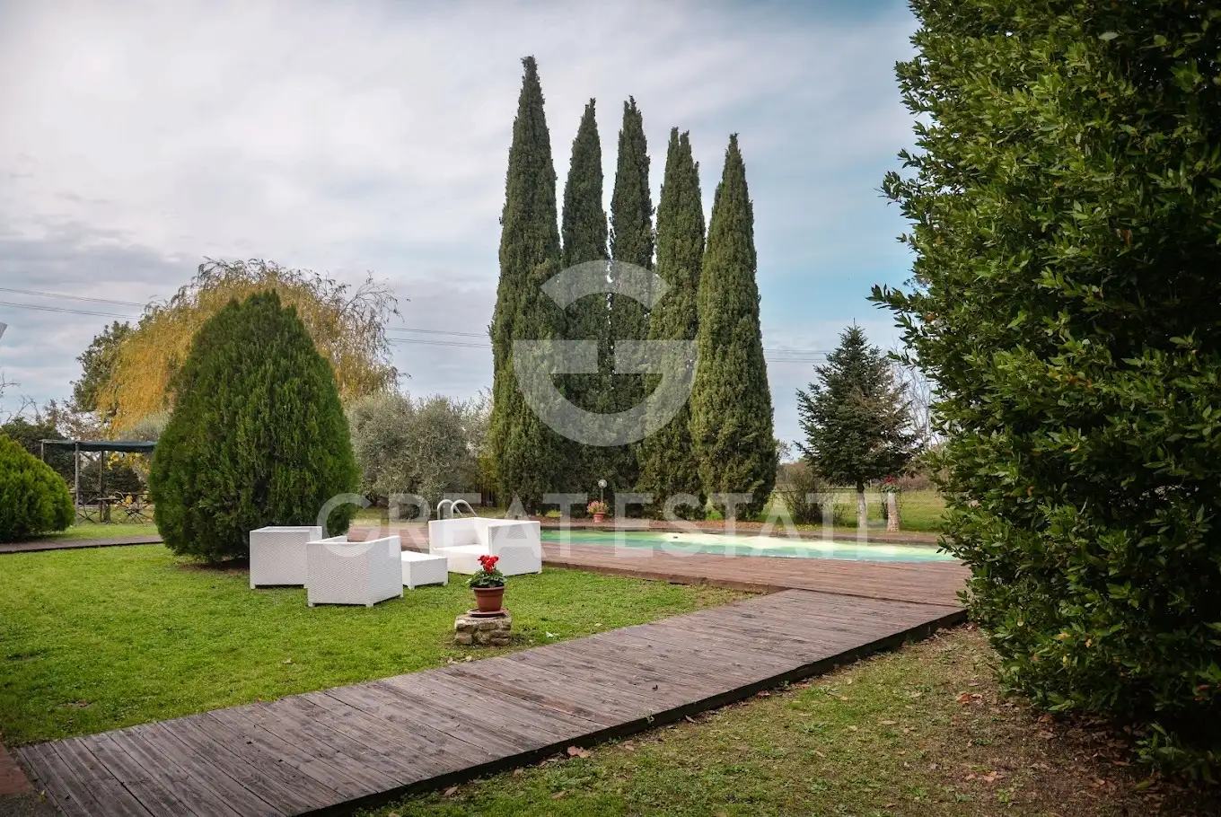 House 445m² in Italy, Perugia. Priced at 720000€ rent photo-8