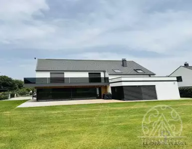 Buy in Slovenia for 1099000€