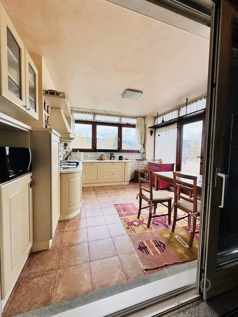 Flat 200m² in Slovenia, Piran. Priced at 1300000€ rent photo-3