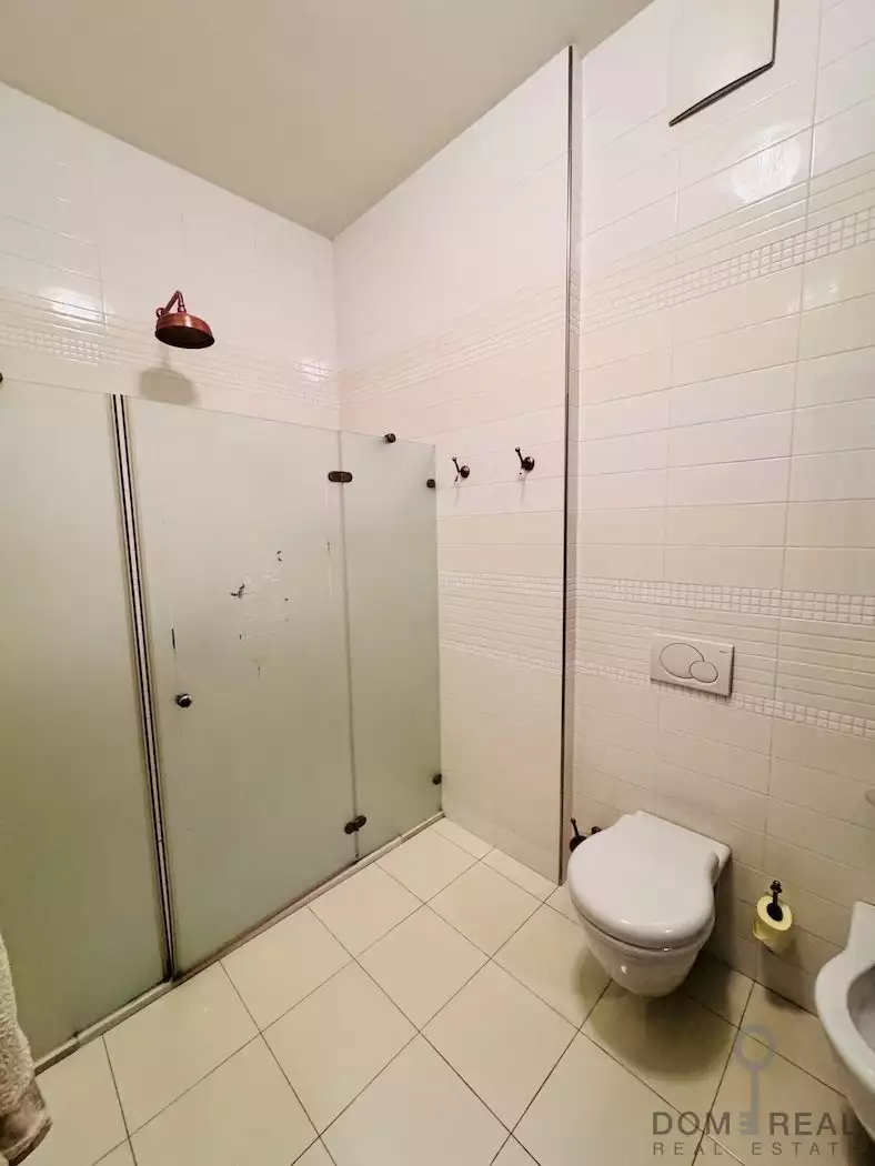 Flat 200m² in Slovenia, Piran. Priced at 1300000€ rent photo-10