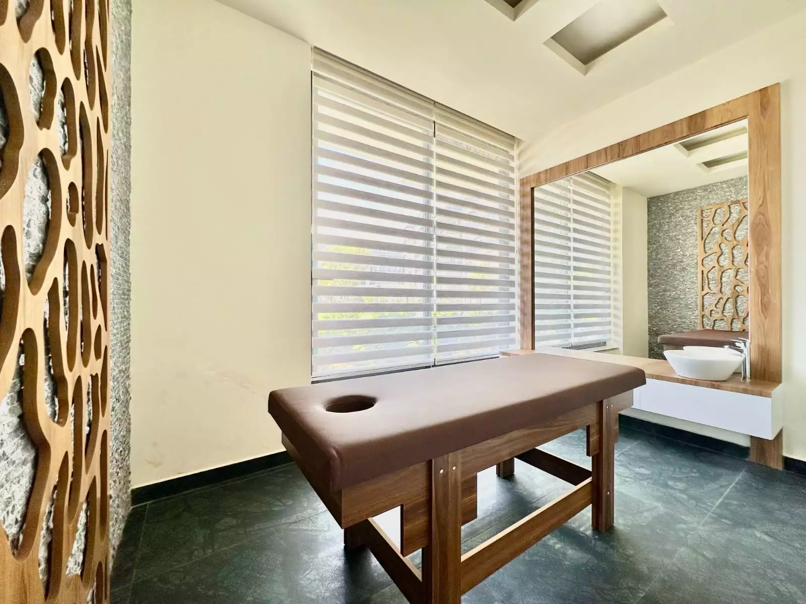 Flat 55m² in Turkey, Oba. Priced at 152000€ rent photo-15